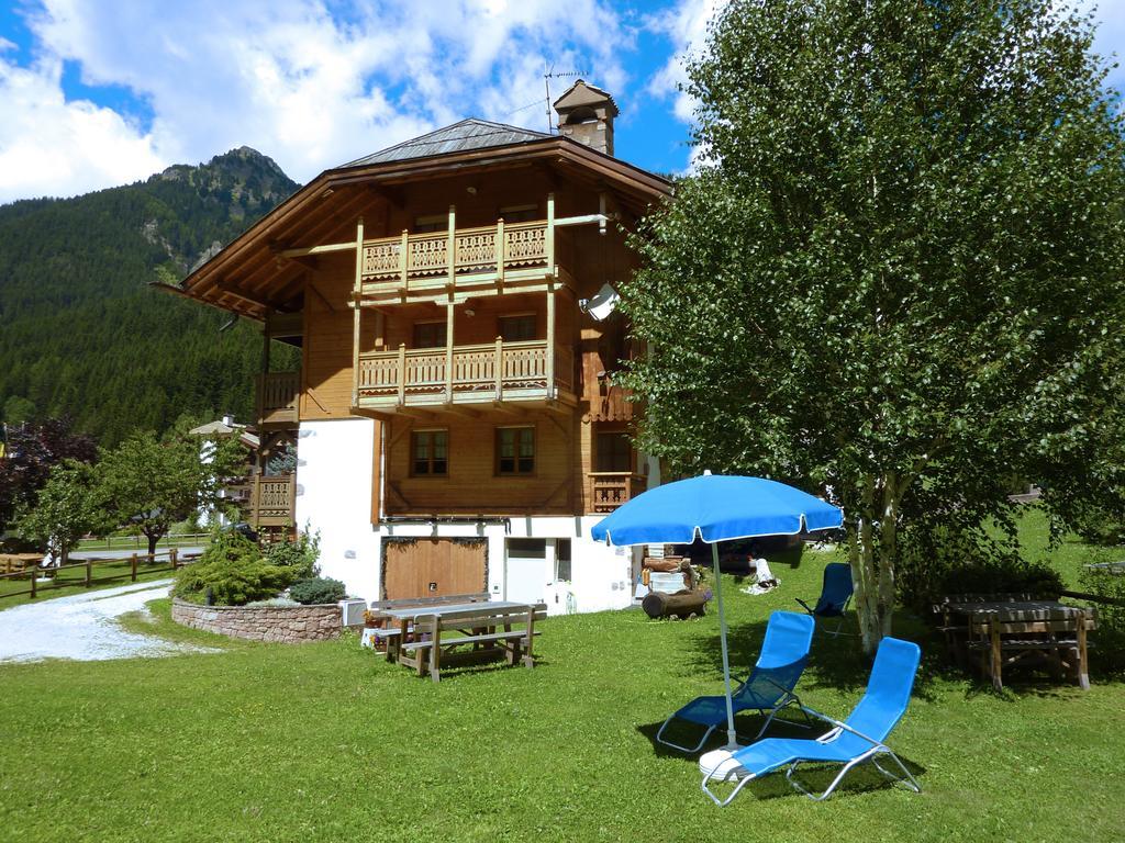 Appartamenti Majon Sotroi Campitello di Fassa Exteriér fotografie