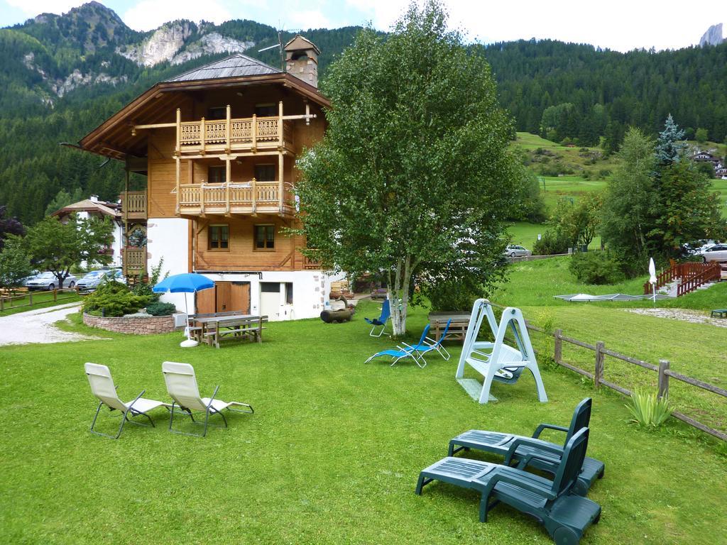 Appartamenti Majon Sotroi Campitello di Fassa Exteriér fotografie