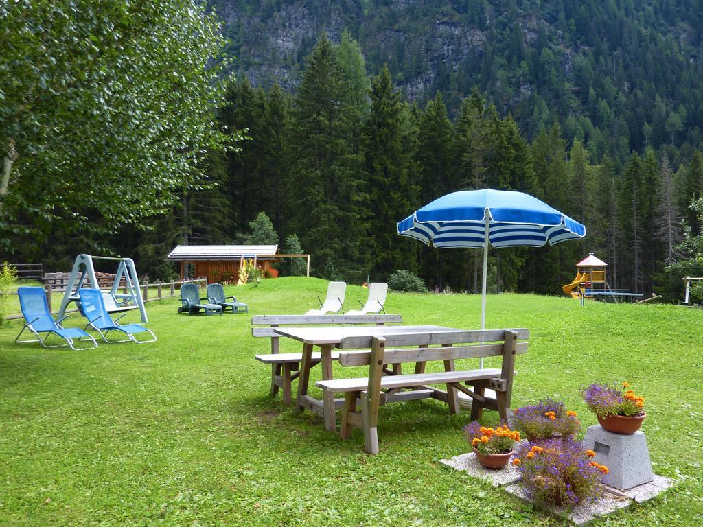 Appartamenti Majon Sotroi Campitello di Fassa Exteriér fotografie