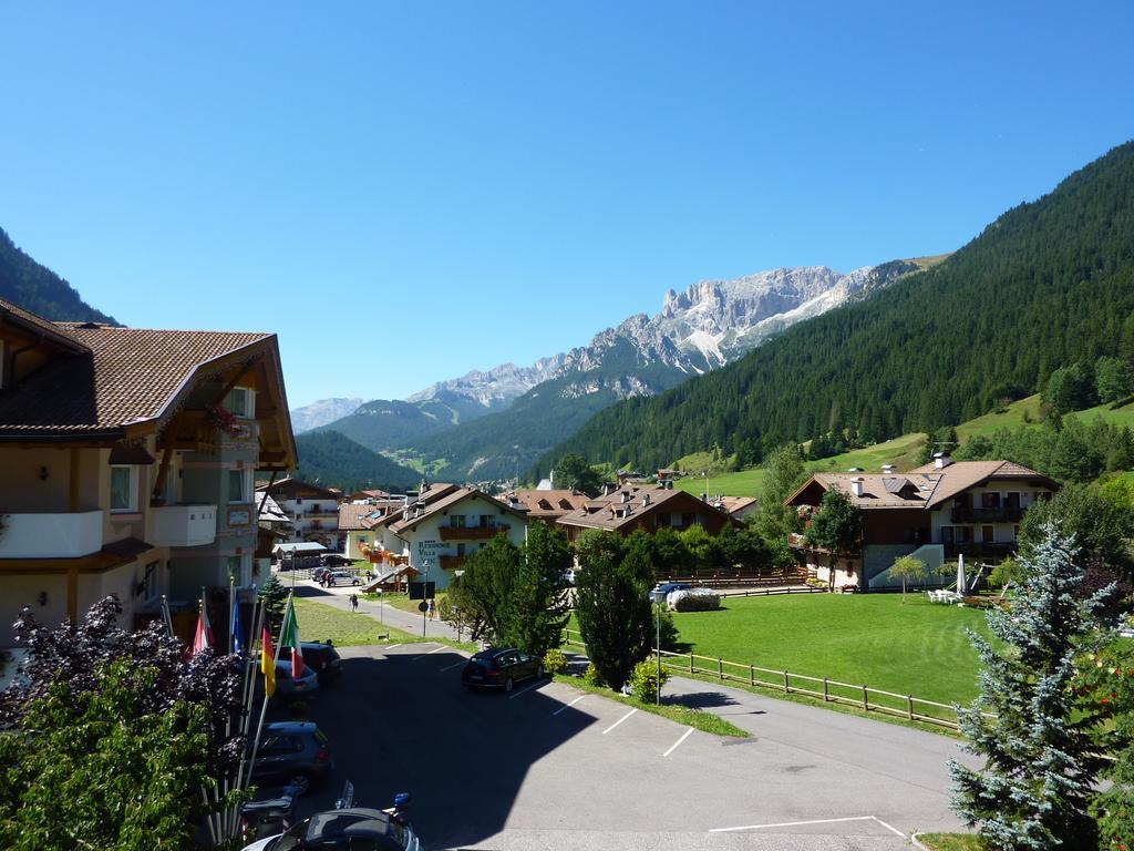 Appartamenti Majon Sotroi Campitello di Fassa Exteriér fotografie