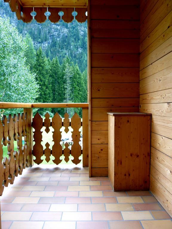 Appartamenti Majon Sotroi Campitello di Fassa Exteriér fotografie